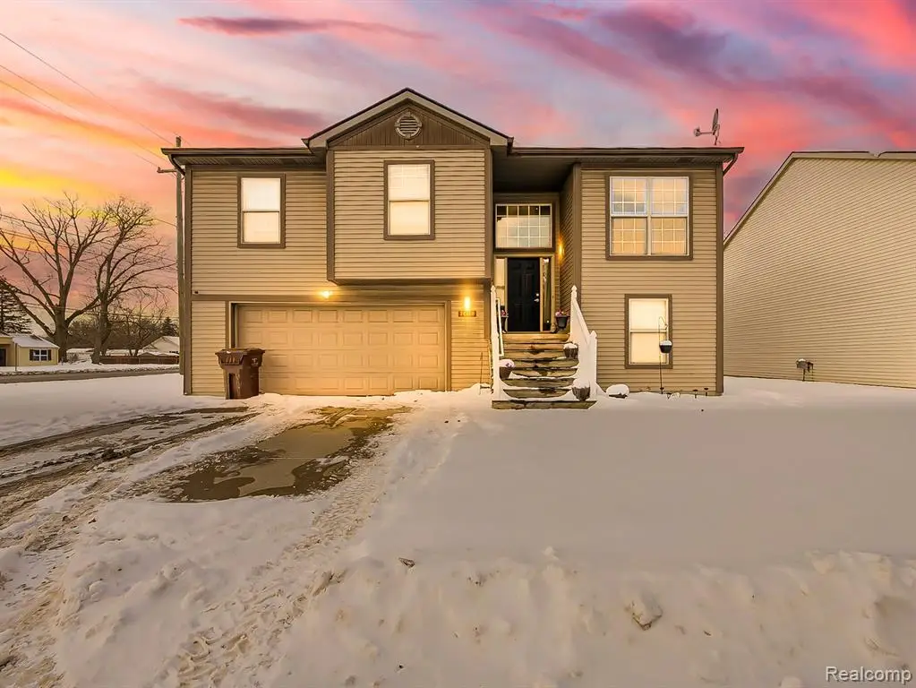 34460 Van Born, Wayne, MI 48184 - #1