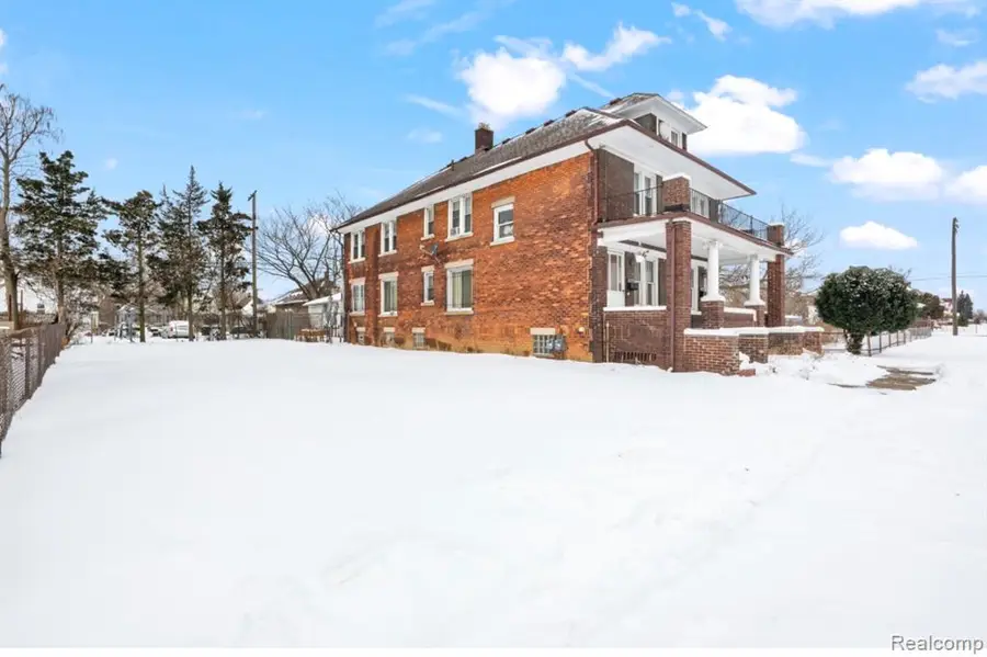 1275 W Grand, Detroit, MI  - Image #2