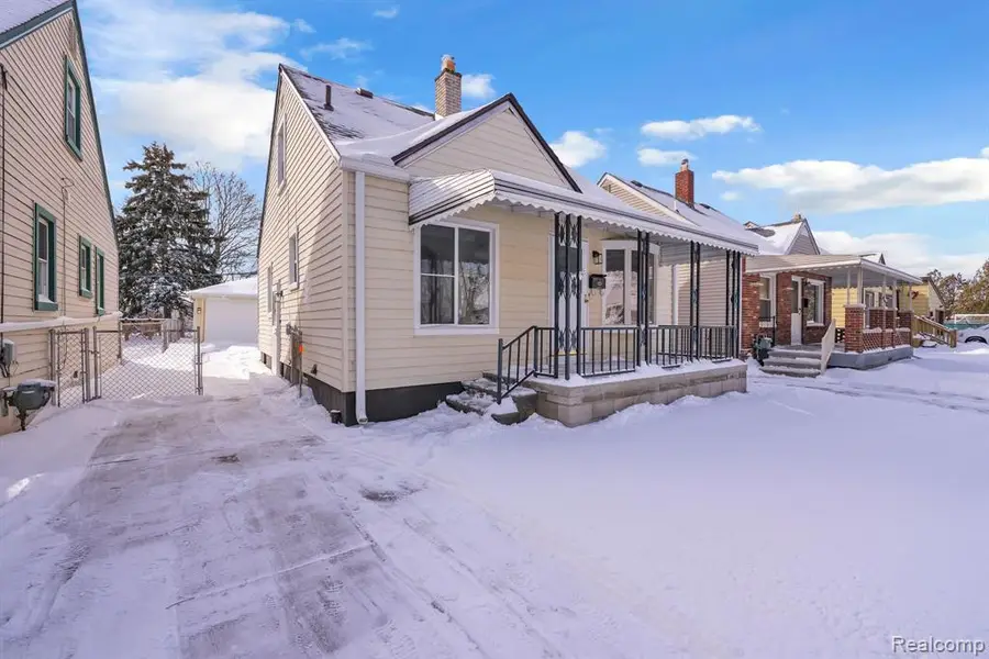 2359 Detroit, Lincoln Park, MI  - Image #2