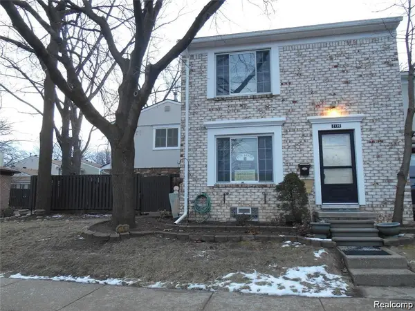 2130 Wickham, Royal Oak, MI 