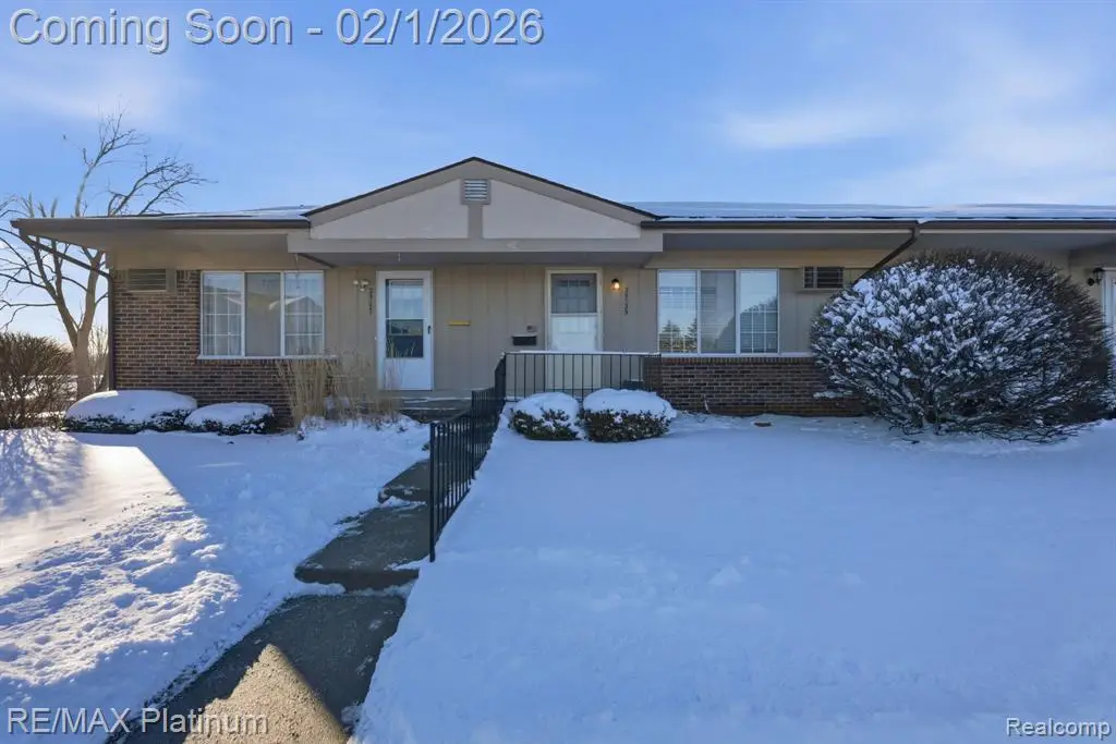 25323 Franklin, South Lyon, MI 48178 - Image #1