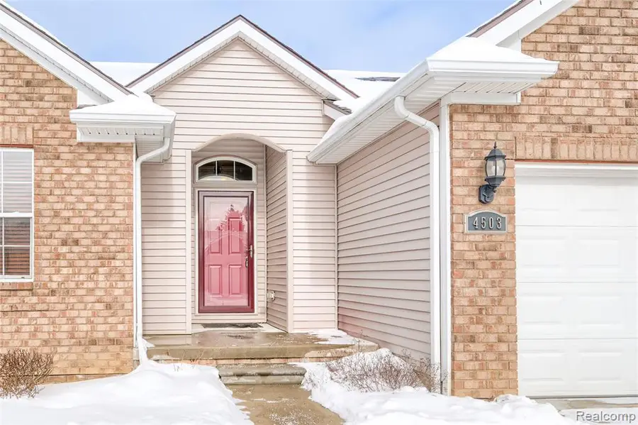 4503 Cross Creek, Burton, MI  - Image #2