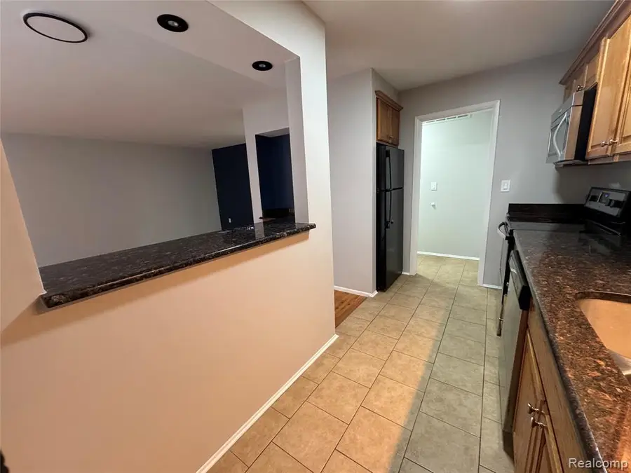 22108 Dante #115, Oak Park, MI  - Image #3