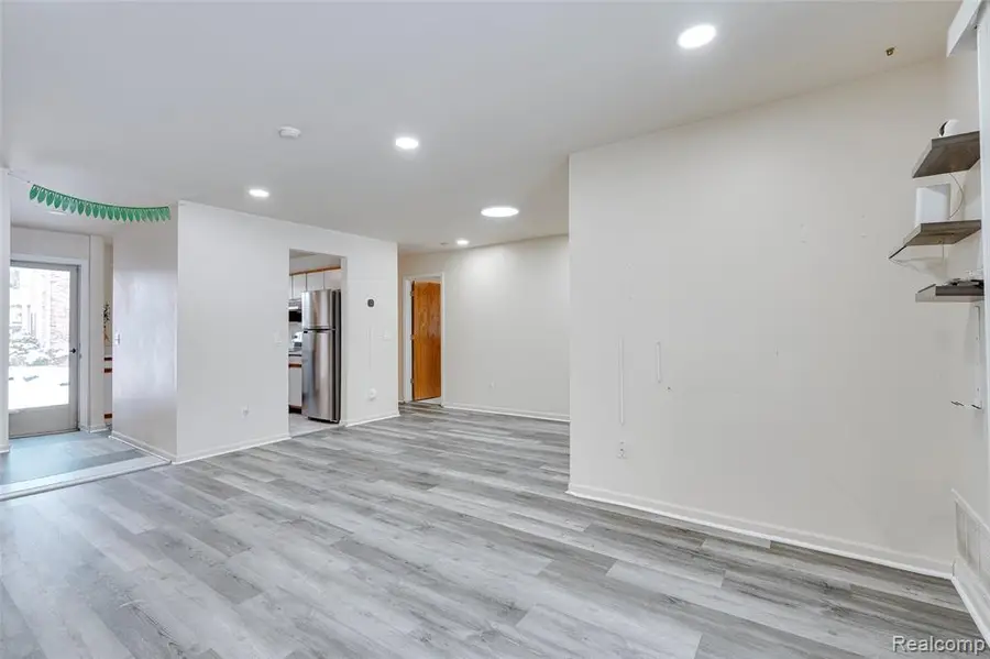 42739 Lilley Pointe, Canton, MI  - Image #2
