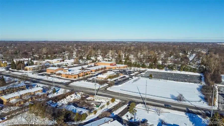 31993 W 12 Mile #109, Farmington, MI  - Image #2