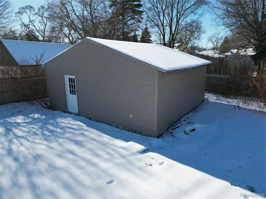 211 Oxford, Bay City, MI  - #3