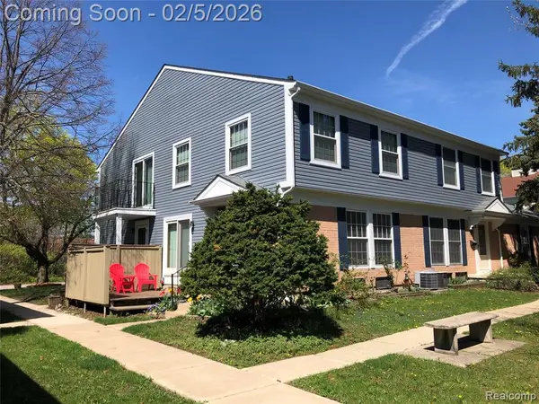 2736 Glenbridge #72, Ann Arbor, MI 