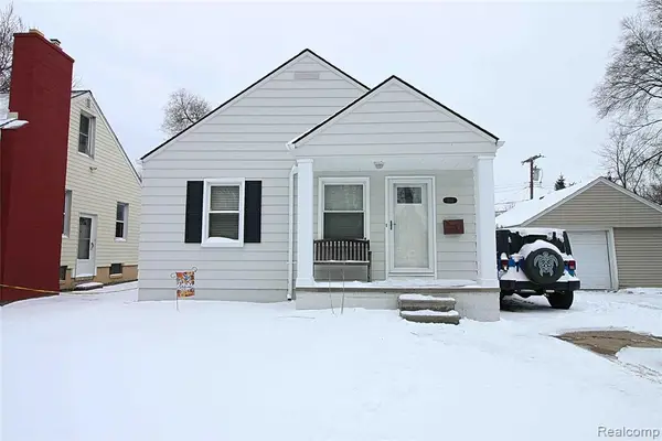 2223 Ridgemont, Grosse Pointe Woods, MI 