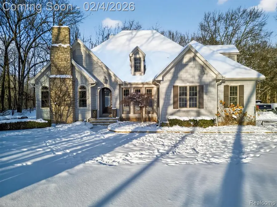 19225 Savage, Belleville, MI  - Image #3