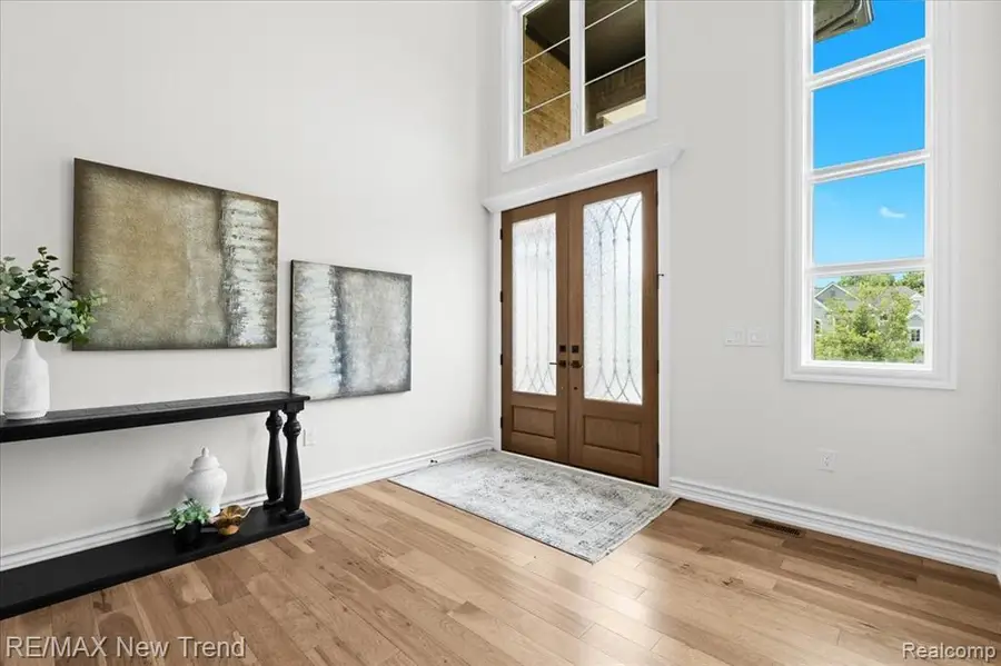 32534 Sanctuary, Farmington Hills, MI 48336 - #2