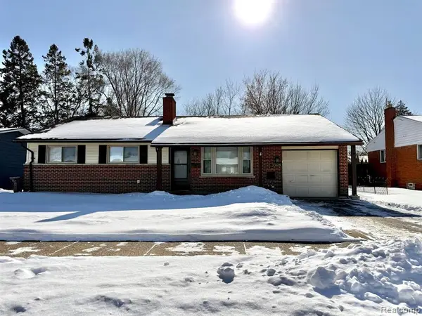 33659 Blackfoot, Westland, MI 