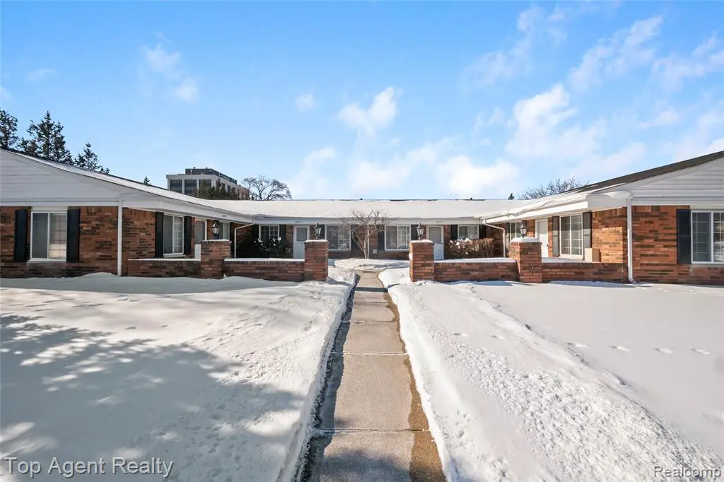 30623 Washington, Warren, MI  - Image #1