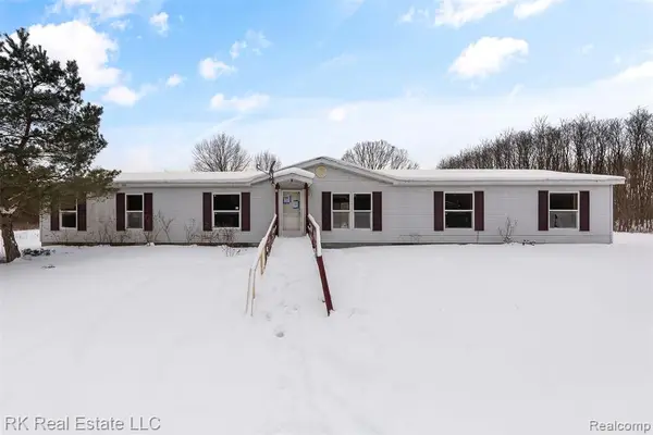 8237 Lambs, Wales, MI 