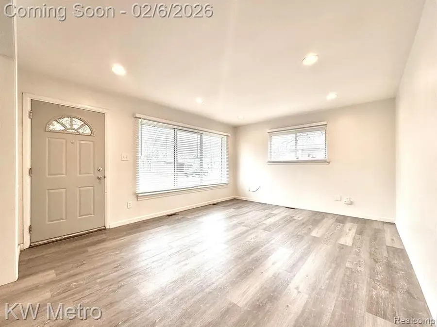 13231 Albany, Oak Park, MI  - Image #3