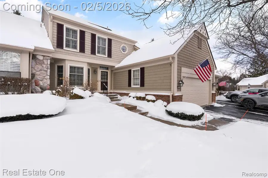 2409 Wildbrook Run, Bloomfield Hills, MI  - Image #2