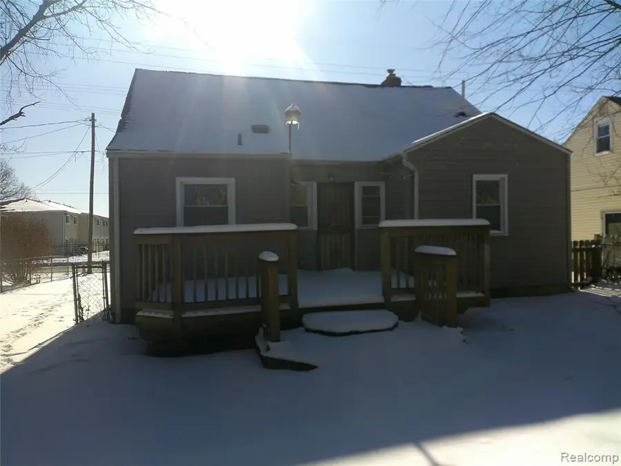 846 W Hemphill, Flint, MI  - Image #3