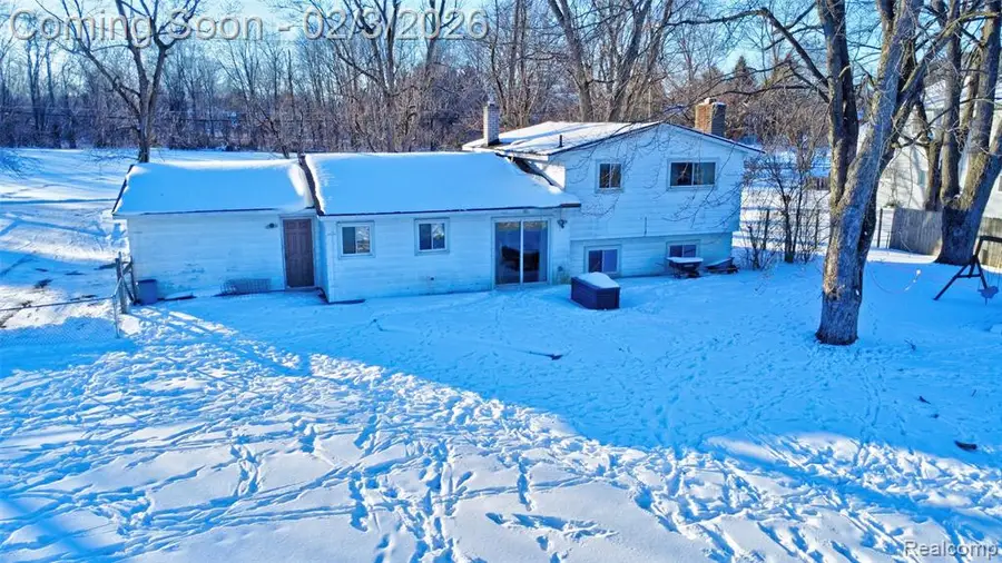 4380 Baza, Leonard, MI  - Image #3