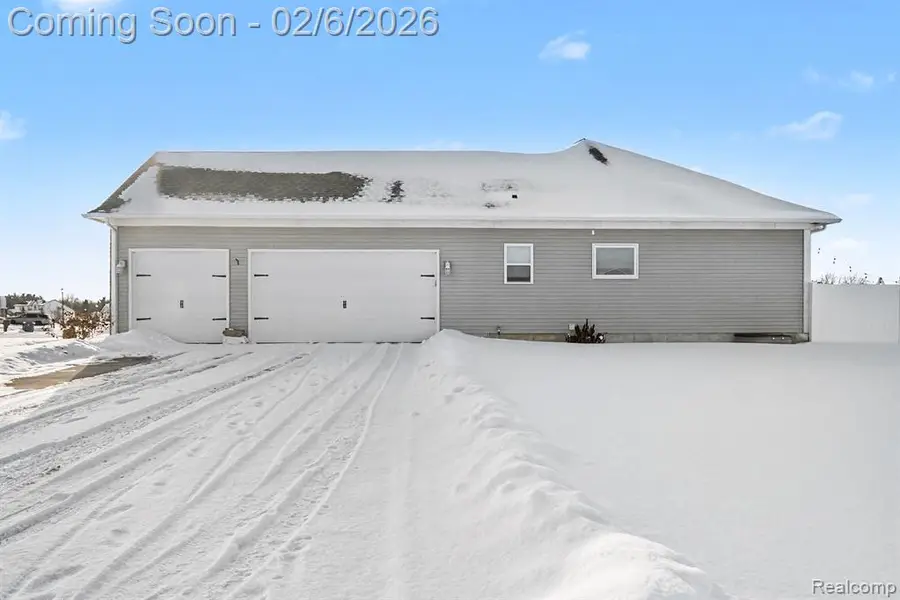 1462 Woodlake, Grand Blanc, MI  - Image #3