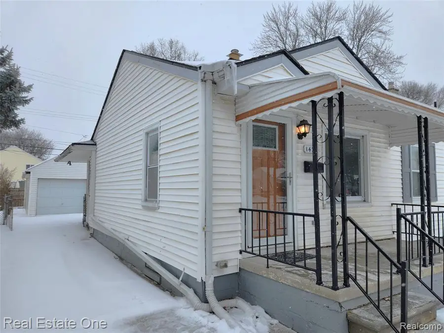 1437 E Madge, Hazel Park, MI  - #2