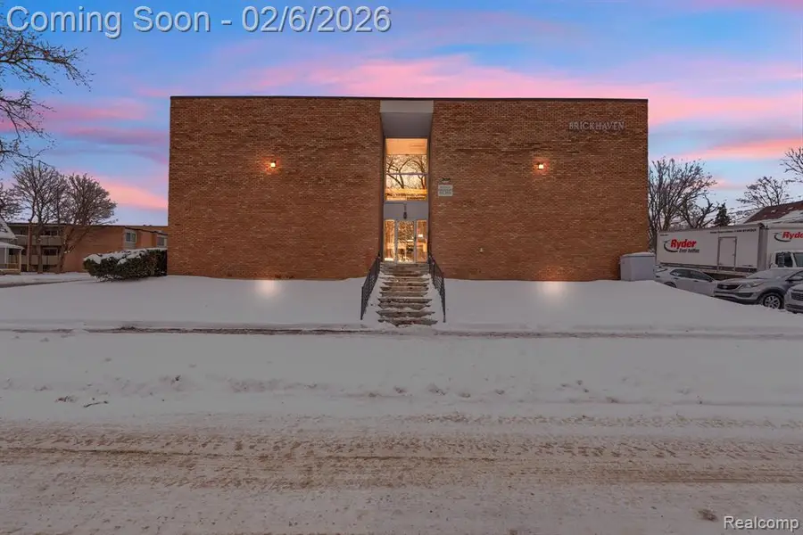 207 Ballard, Ypsilanti, MI  - Image #3