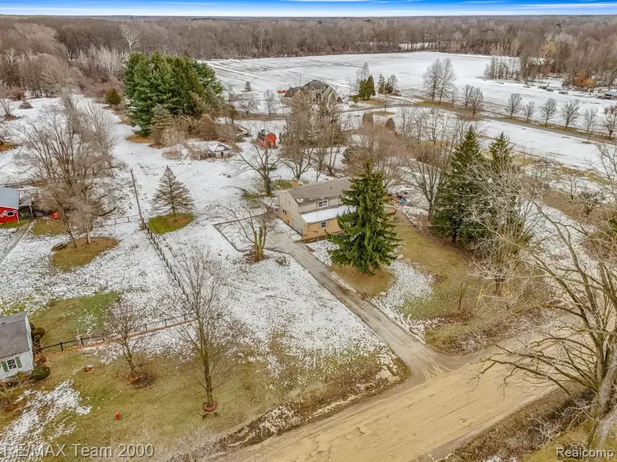 15615 Martinsville, Van Buren, MI  - Image #2