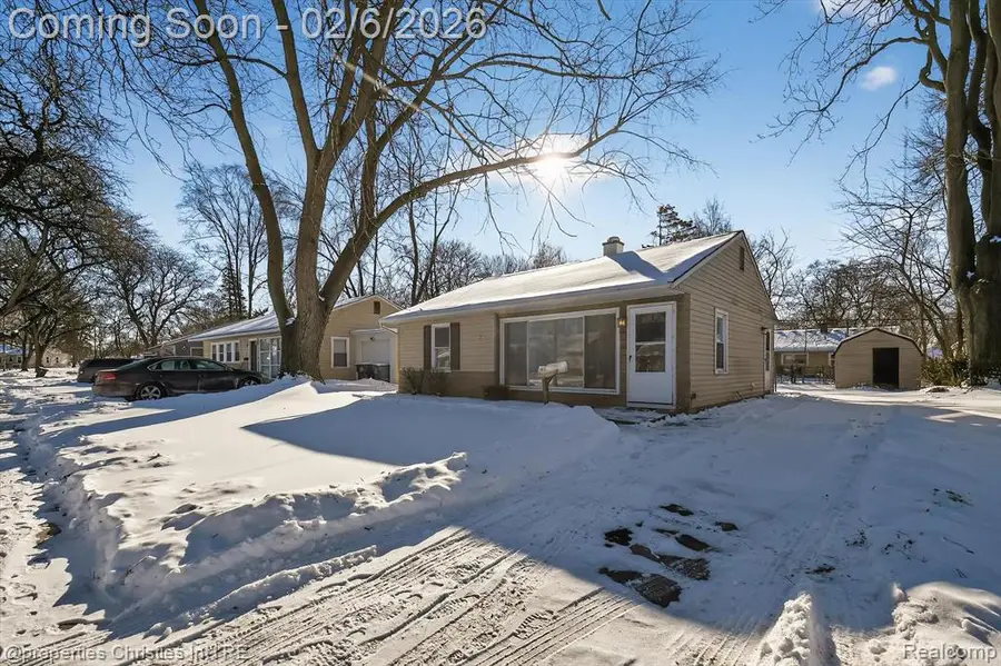 10111 Troy, Oak Park, MI  - Image #3