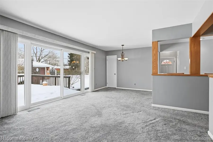 19978 Maplewood, Livonia, MI  - #2