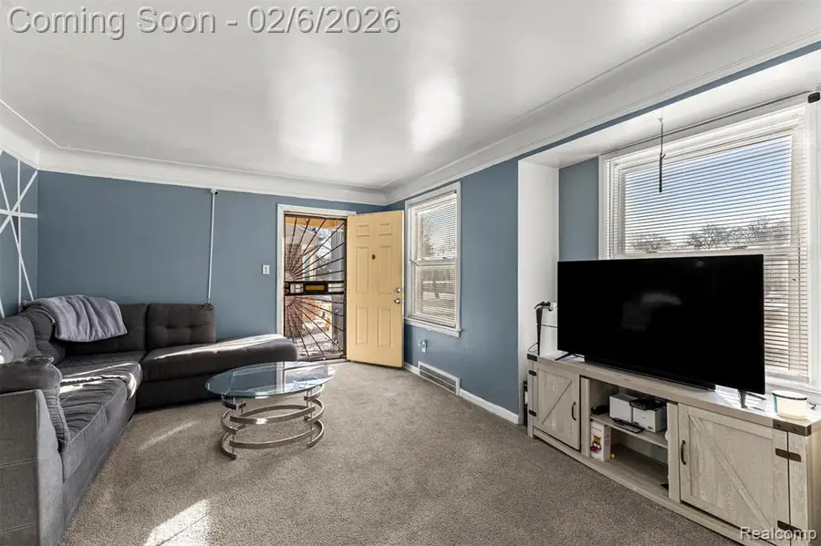 19152 Whitcomb, Detroit, MI 48235 - #3