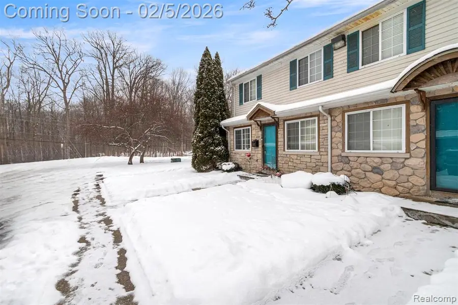 16107 Terrace Village, Taylor, MI  - Image #2