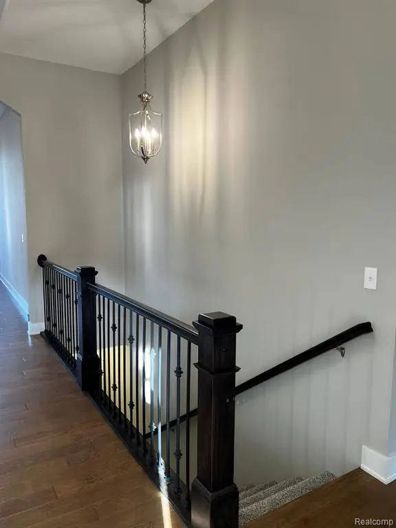 60657 Town Square, New Hudson, MI 48165 - #3