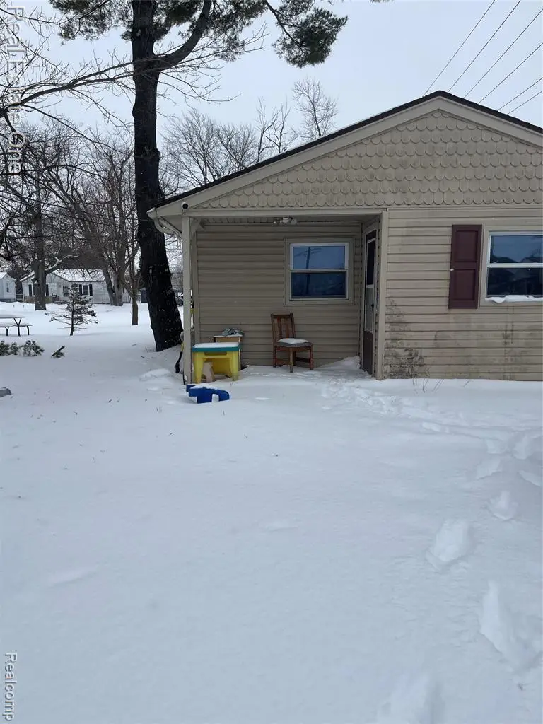 1160 La Salle, Waterford, MI  - #2