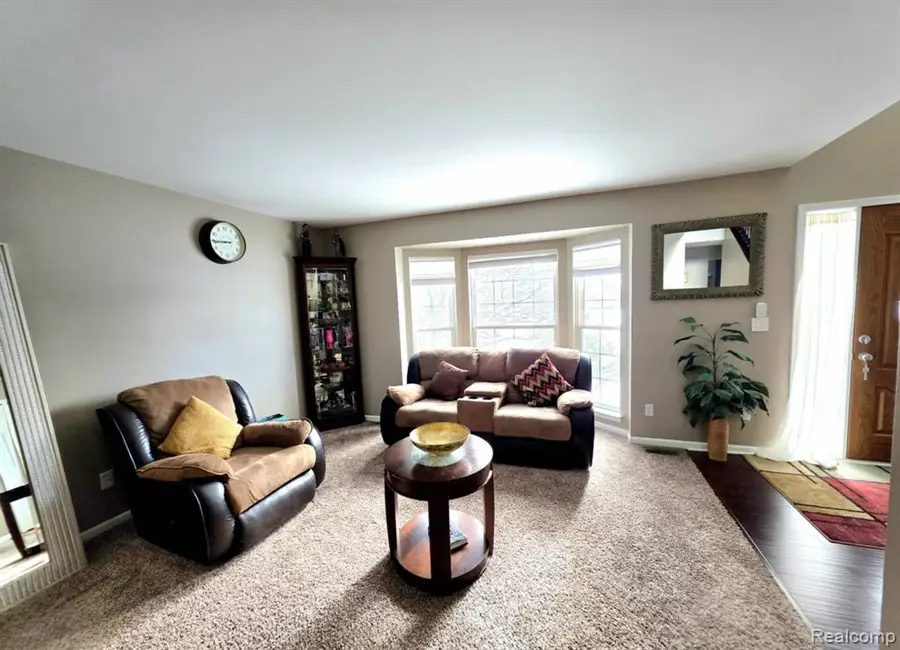 8366 Sherwood, Grand Blanc, MI 48439 - #2