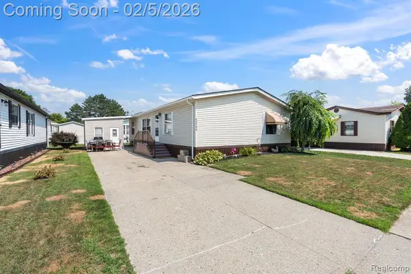 49280 Wildwood, Shelby Twp, MI 