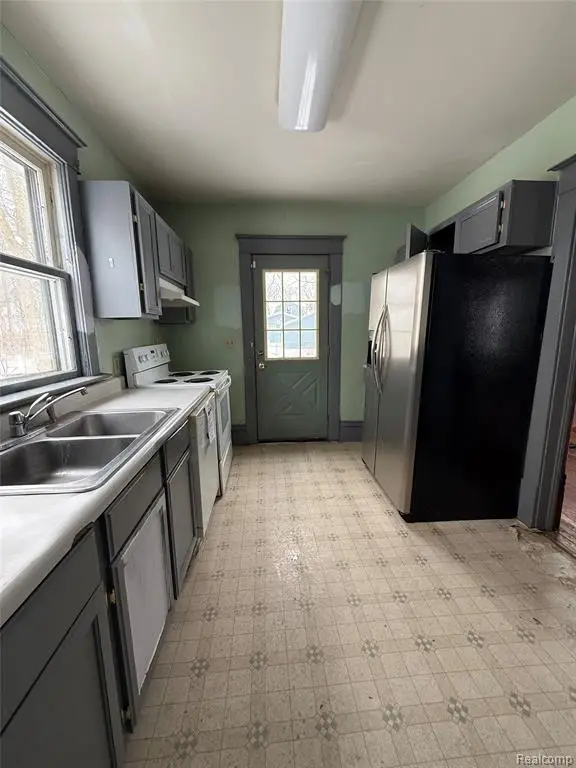 1116 Hickory, Lansing, MI 48912 - #3