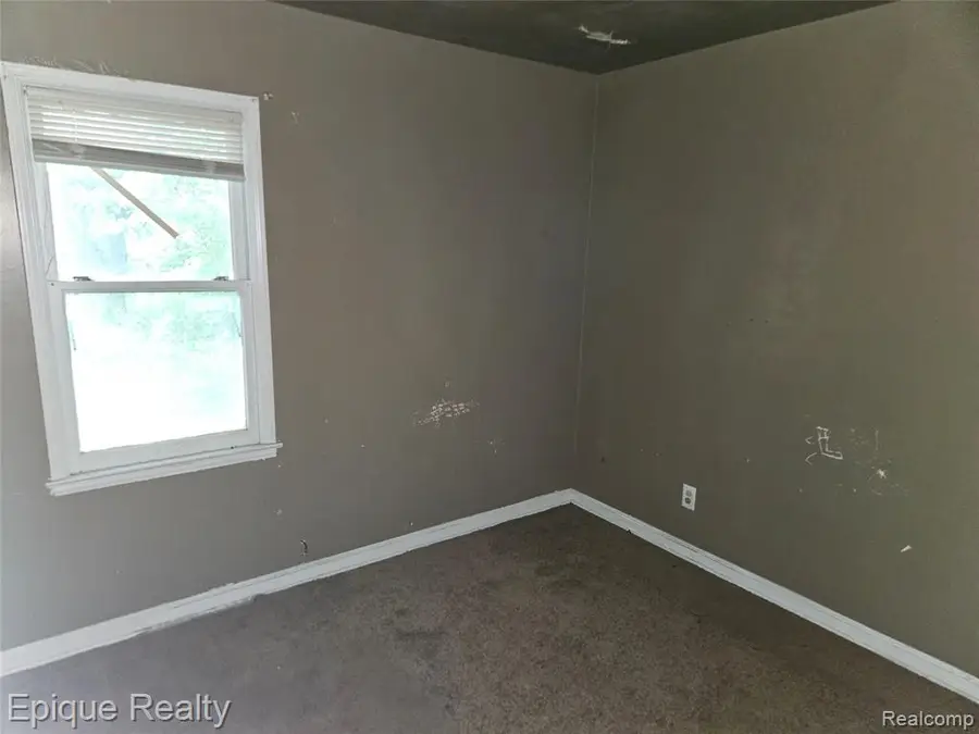 12450 Lansdowne, Detroit, MI 48224 - #3