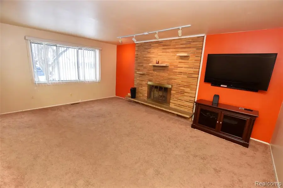4075 Townview, Flint, MI  - Image #2