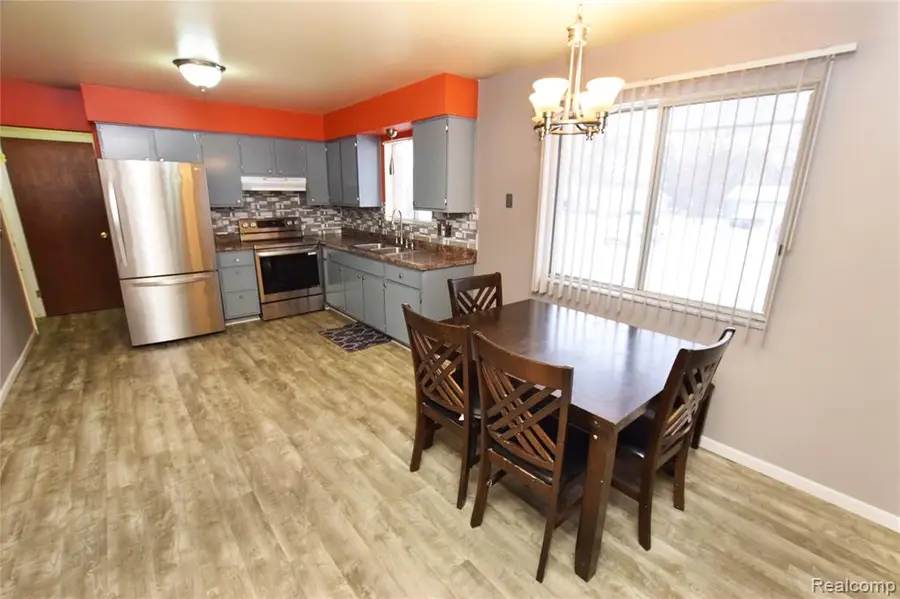 4075 Townview, Flint, MI  - Image #3