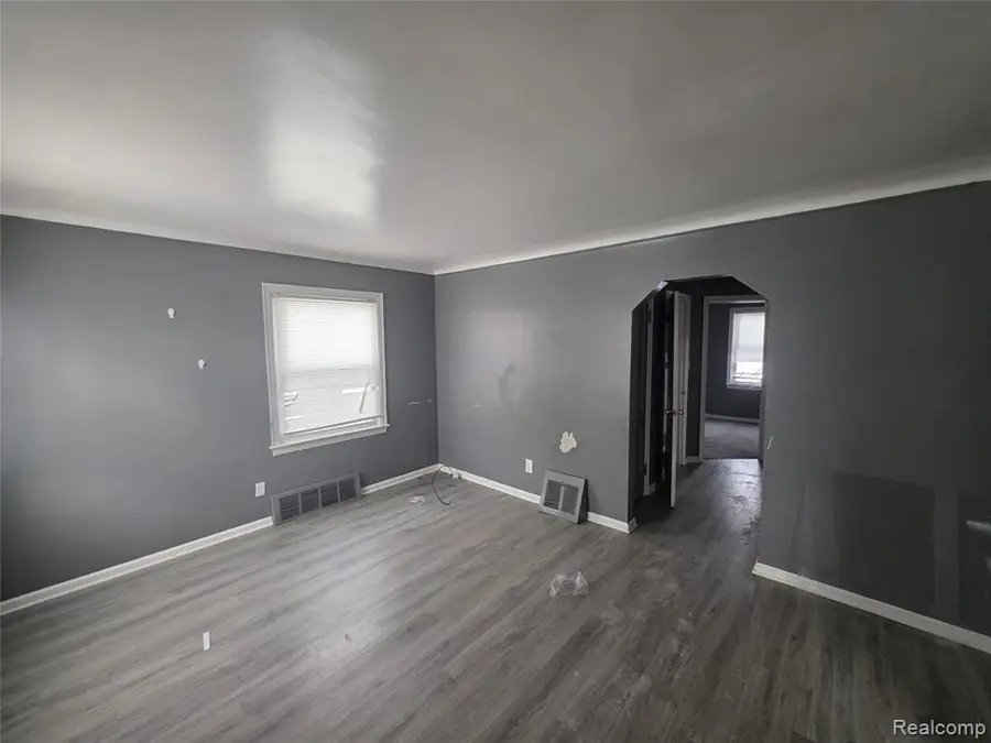 19710 Lamont, Detroit, MI  - Image #2