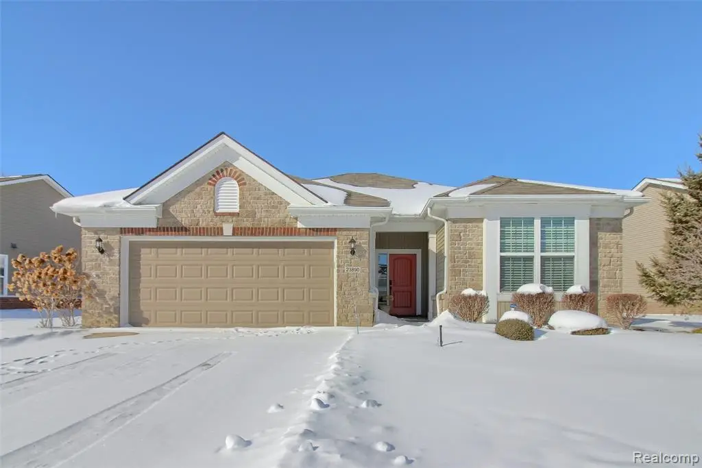 23890 Manistee, Flat Rock, MI  - Image #1