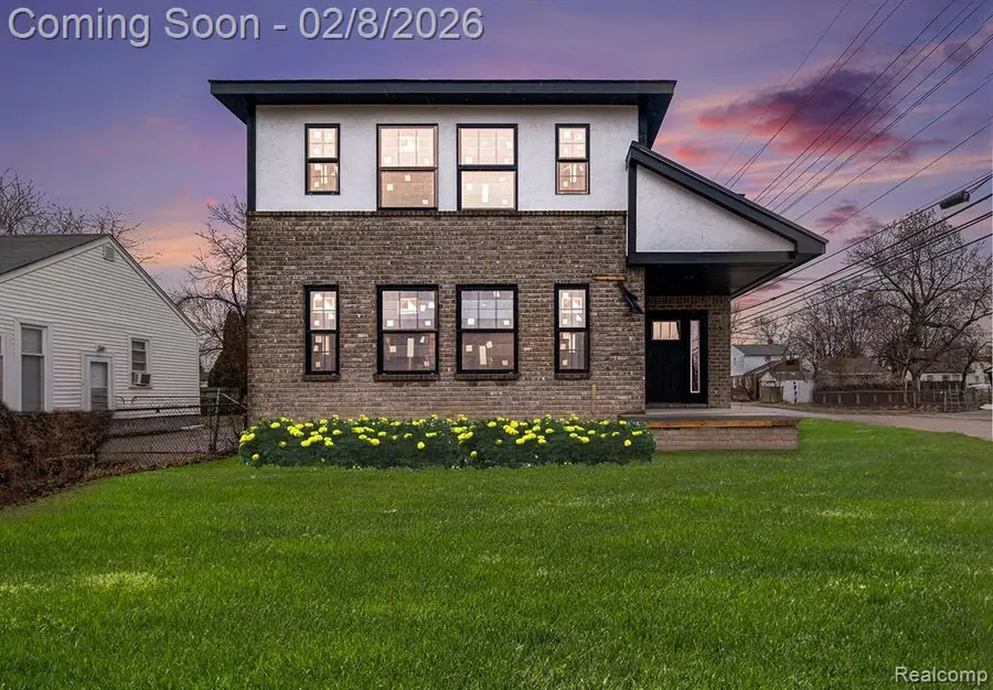 23708 E Lexington, Eastpointe, MI  - Image #2