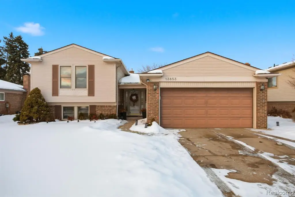 13853 Deepwood, Sterling Heights, MI 48312 - #1