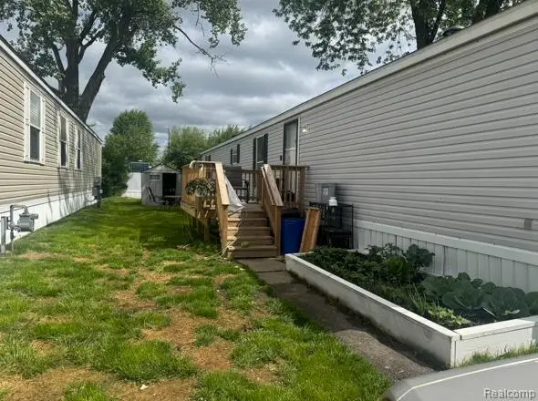 41275 Old Michigan, Canton, MI 48188 - Image #1