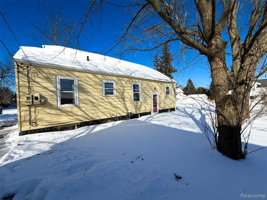 330 N Hanselman, Bad Axe, MI 48413 - #2