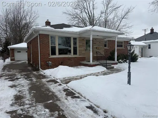 21906 Sunnyside, Saint Clair Shores, MI 