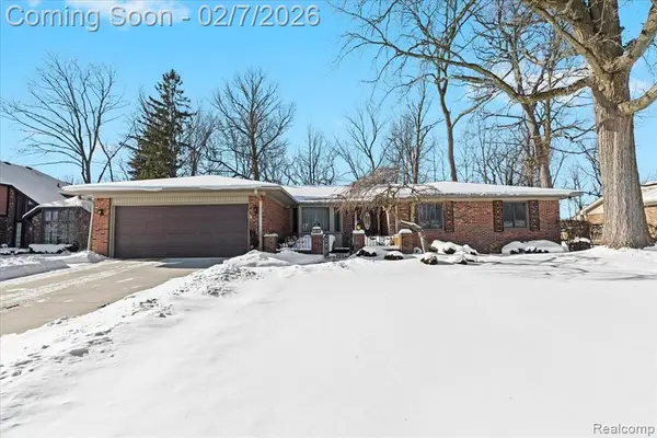 21855 Heatherbrae, Novi, MI 