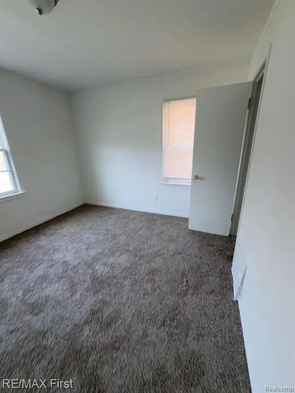 8638 Heyden, Detroit, MI 48228 - #3