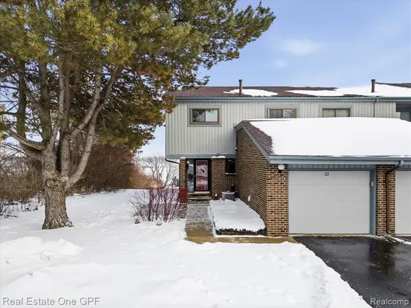 1715 River #22, Saint Clair, MI 