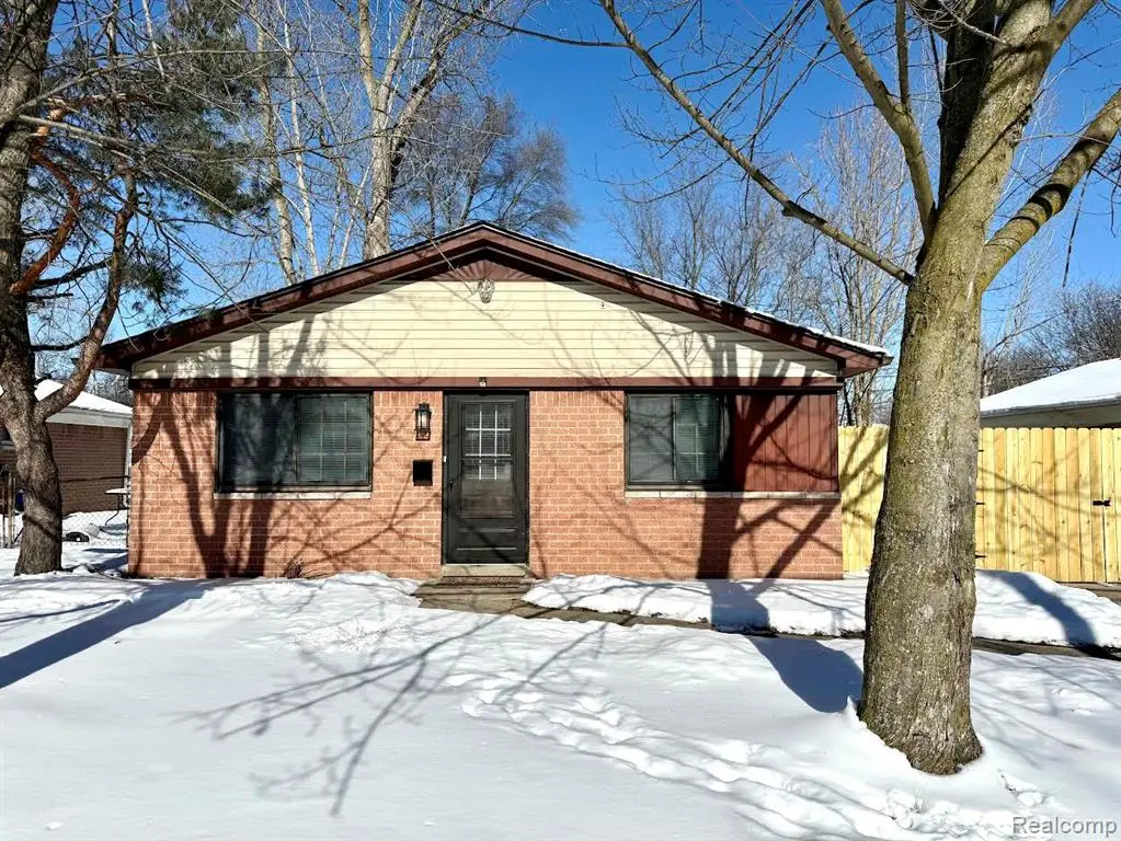 27032 Joan, Taylor, MI  - #1