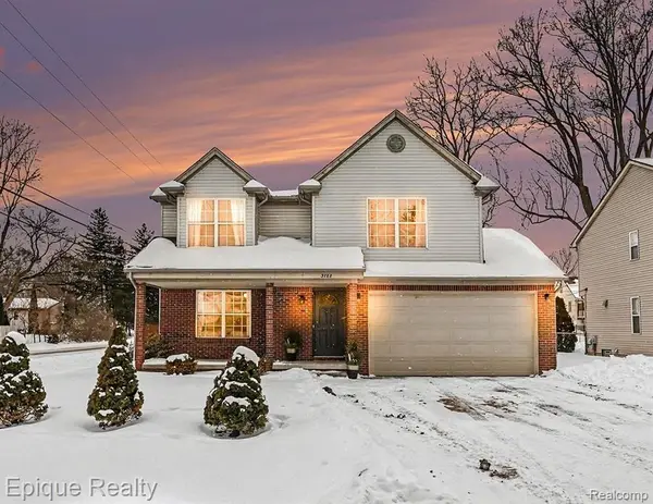 3788 Dearborn, Rochester Hills, MI 