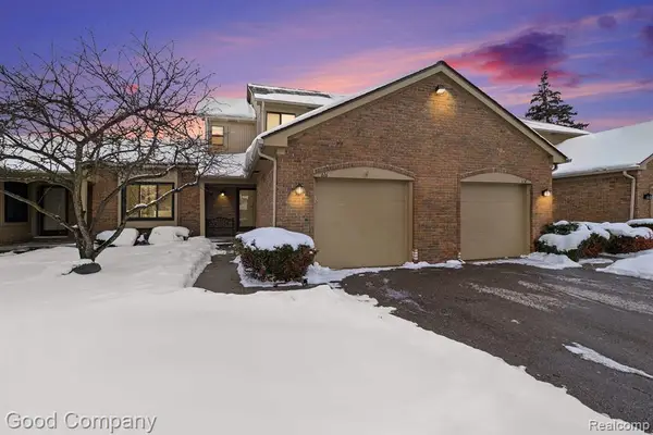 616 Tennyson, Rochester Hills, MI 